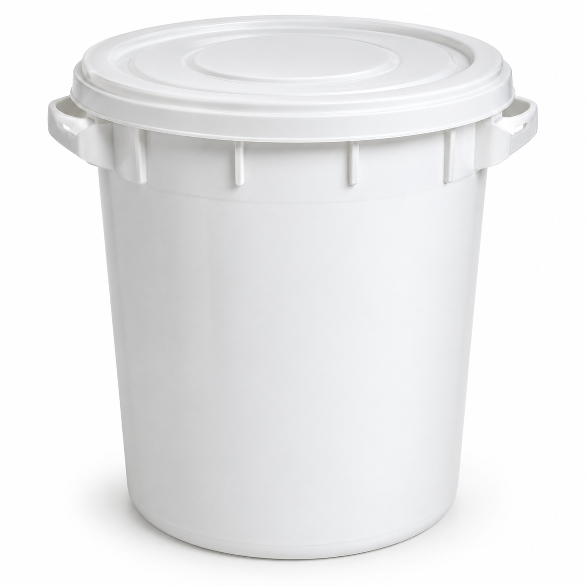 Science Essentials white pail with lid and handles 67L