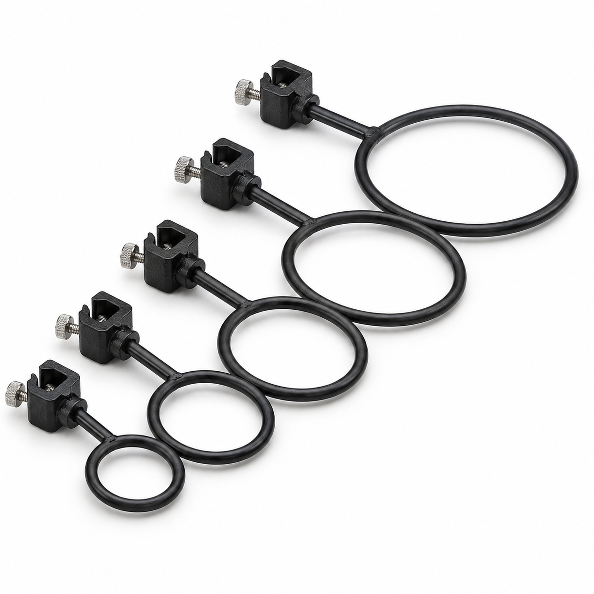 Science Essentials steel retort rings with bossheads in five sizes