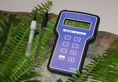 WP-80 Waterproof pH-mV-Temperature Meter