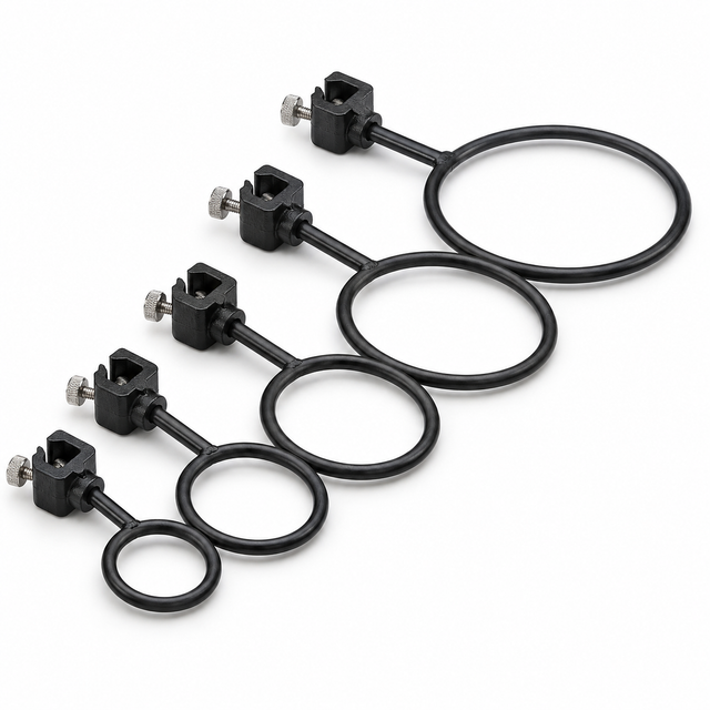 Science Essentials steel retort rings with bossheads in five sizes