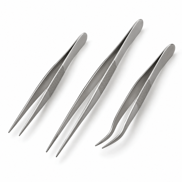 Science Essentials straight and curved thumb forceps